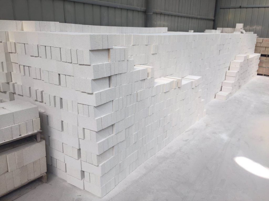 gm28莫來石輕質保溫磚價格