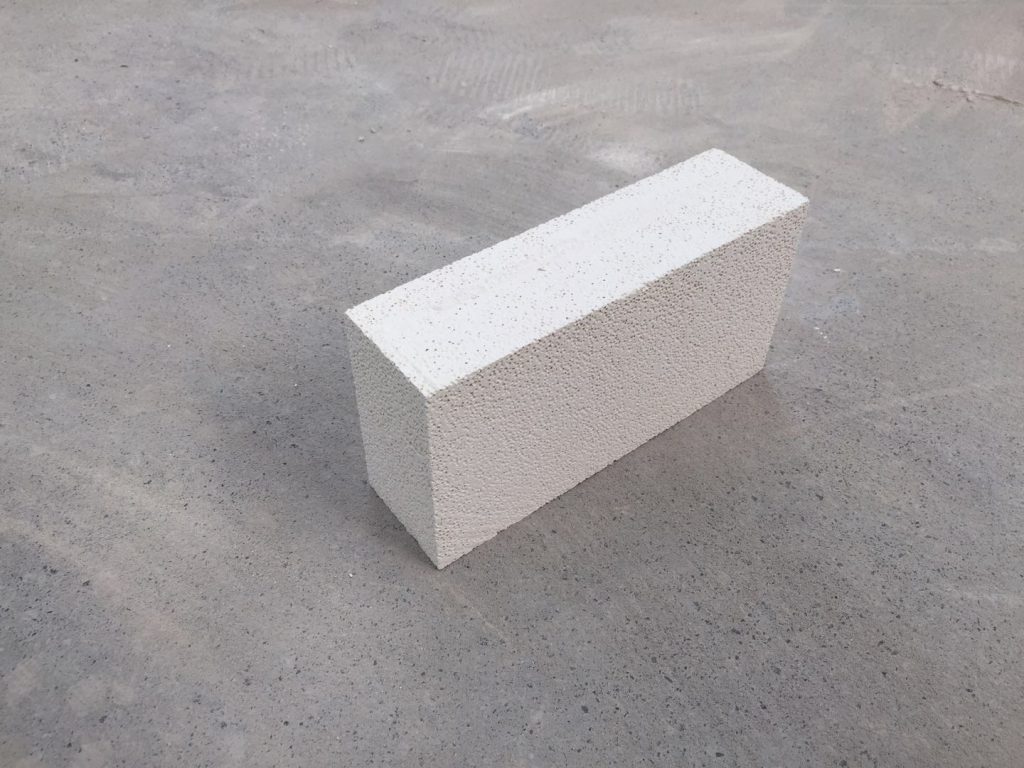 河南莫來石輕質磚供應價格_保溫磚哪家好_吊頂磚廠家 莫來石保溫磚_莫來石磚價格_莫來石聚氫保溫磚